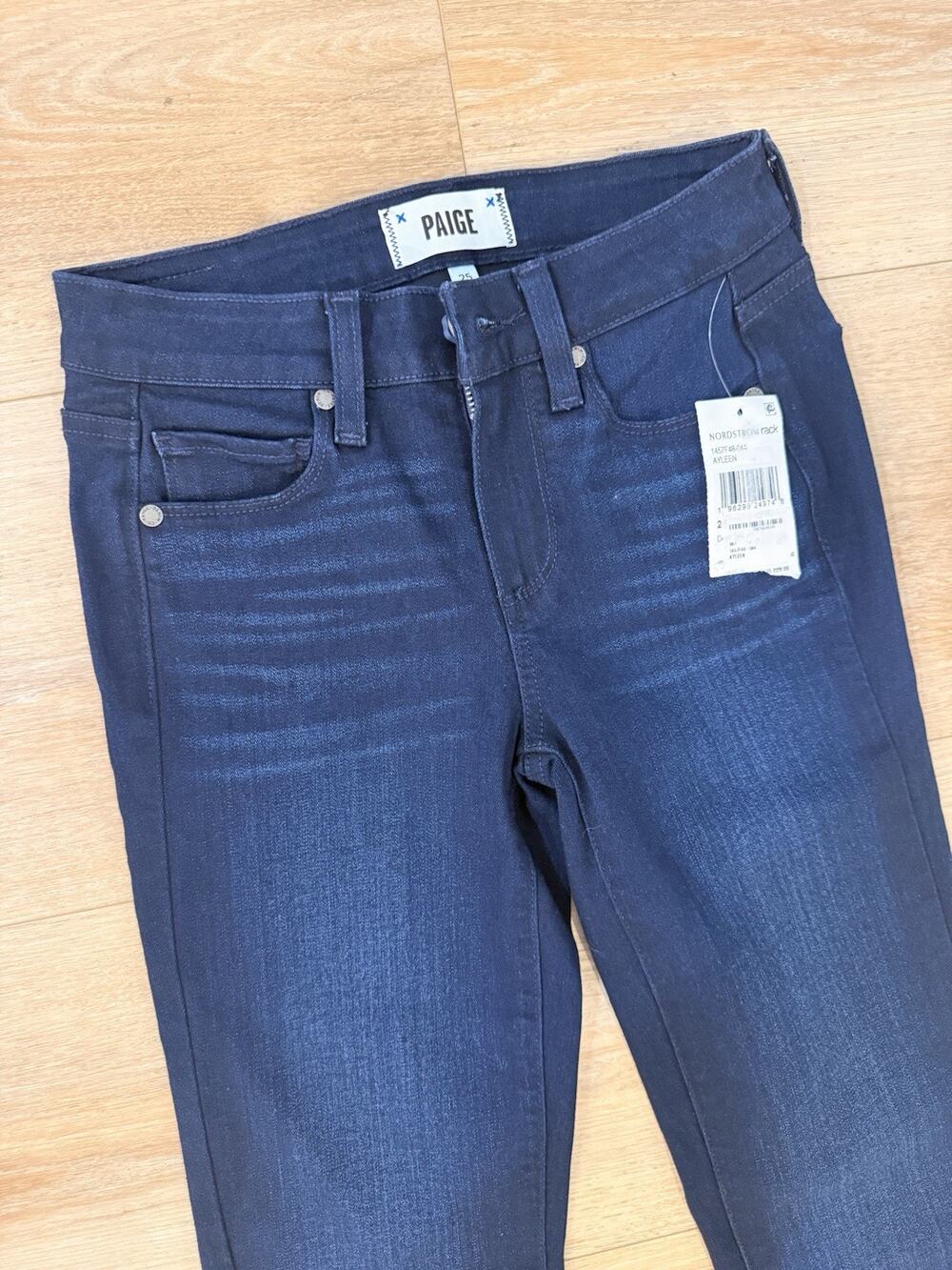 NWT Paige Dark Blue Wash Manhattan Ayleen Bootcut Jeans - Size 25